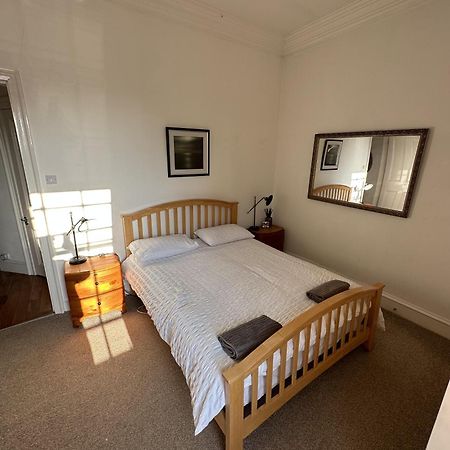 Charming 2-Bedroom Apartment Located In Ayr Dış mekan fotoğraf